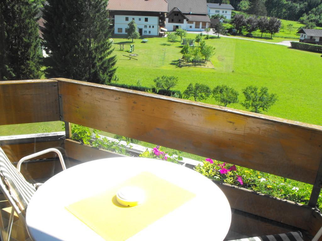Olympia Apartment Latschach ober dem Faakersee Exterior foto